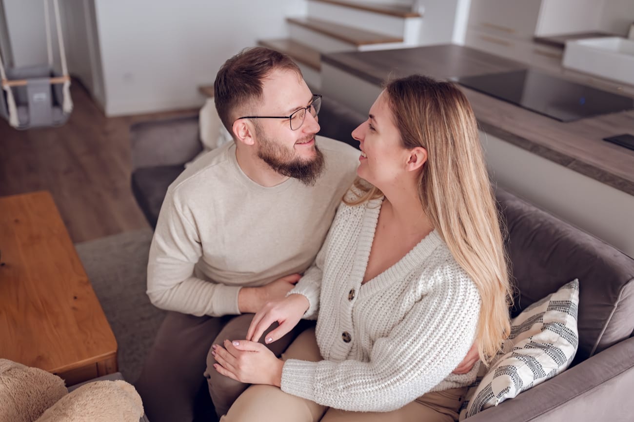 Zabawa z rodzicami sesja rodzinna w domu Trójmiasto
