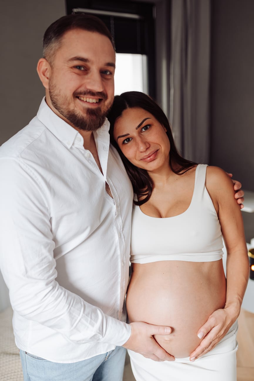 Portret mamy w ciąży sesja ciążowa Gdynia