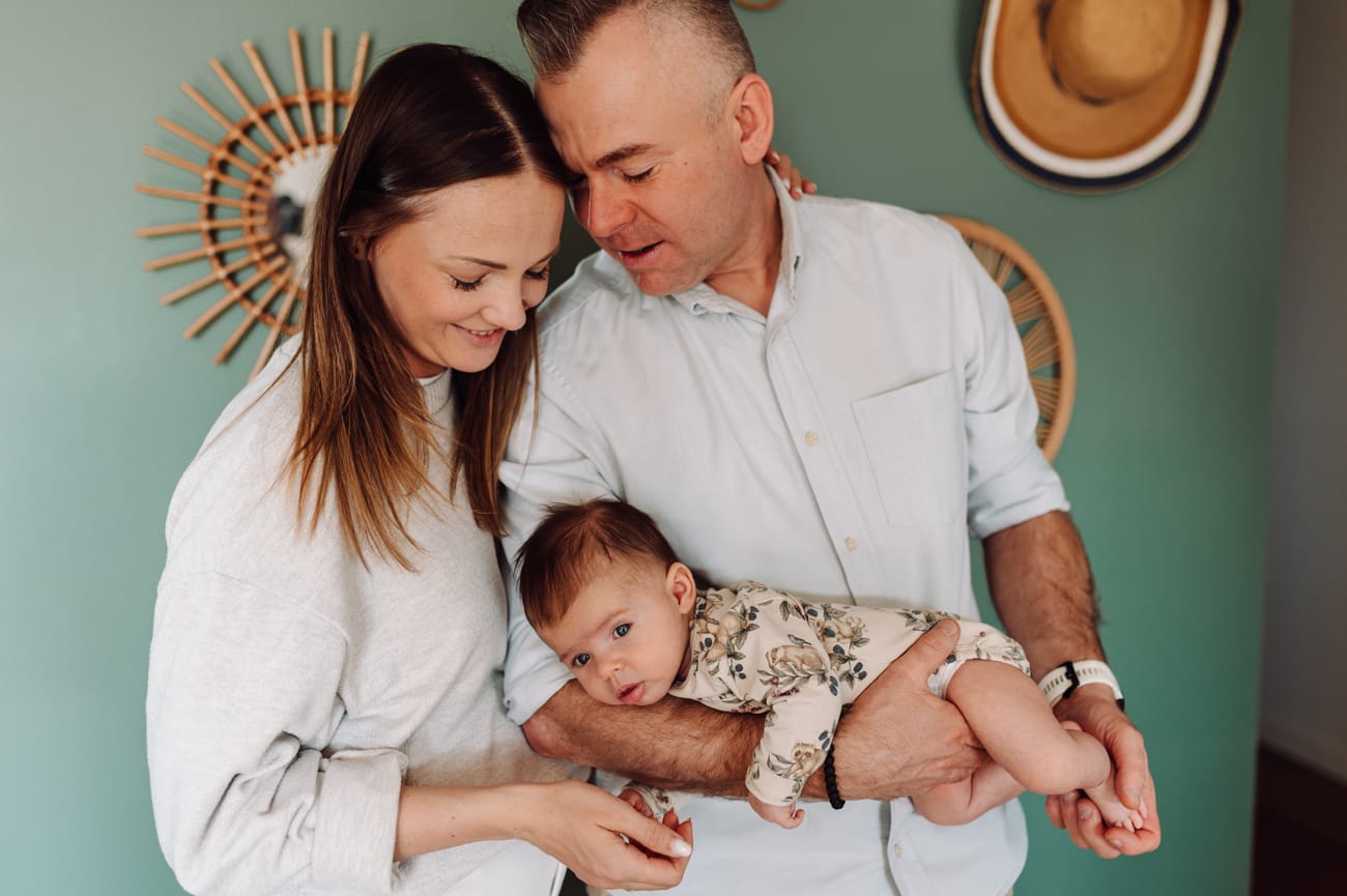Rodzinna sesja niemowlęca w domu — Gdańsk Trójmiasto