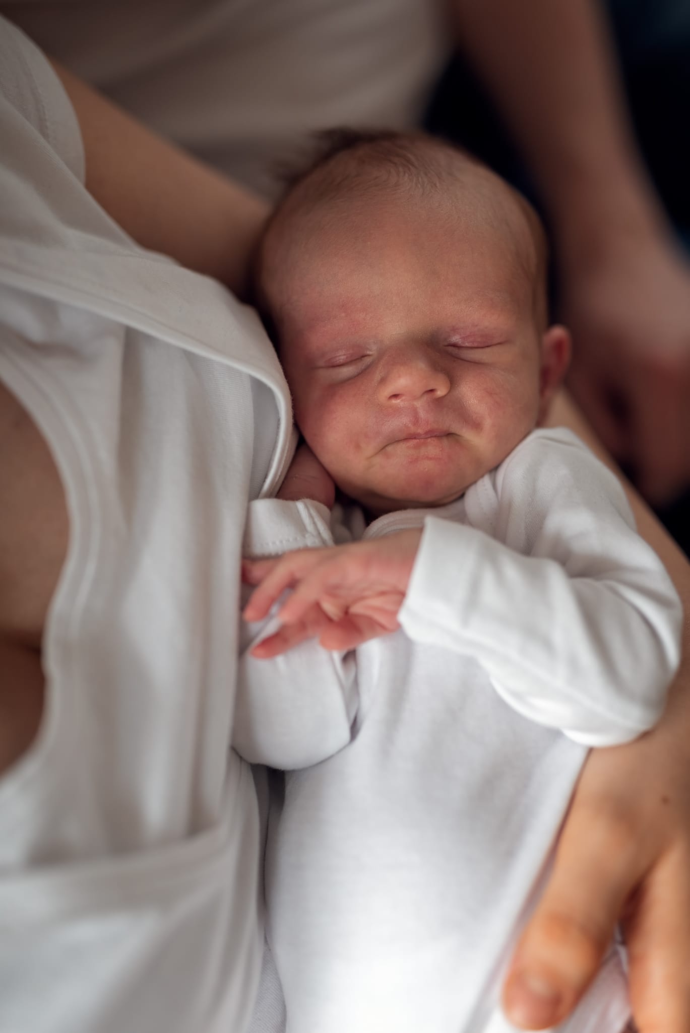 Noworodek w domu sesja noworodkowa lifestyle