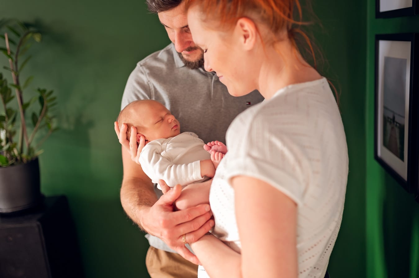 Noworodek sesja z noworodkiem w domu Gdańsk