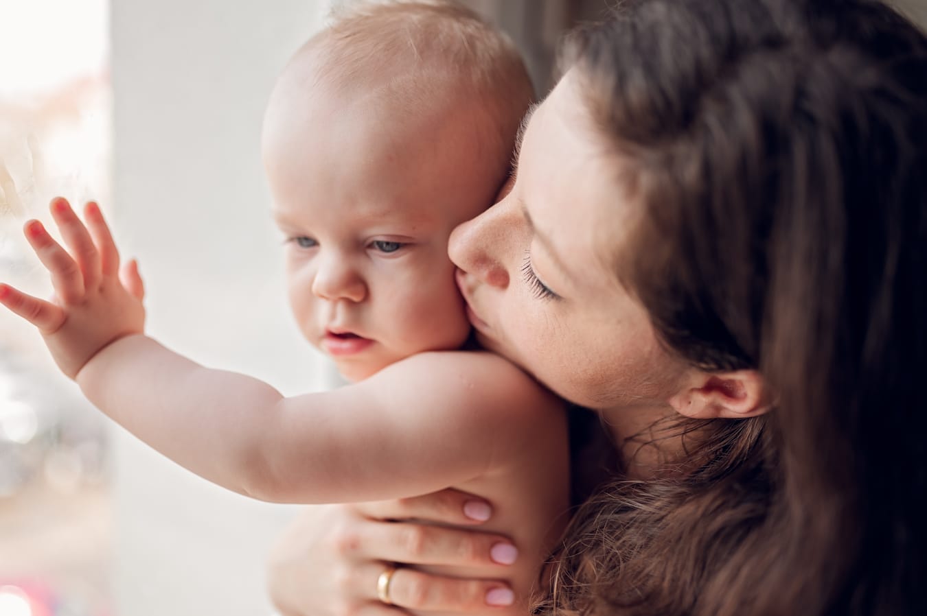 Zdjęcie domowej sesji skin to skin w Gdyni