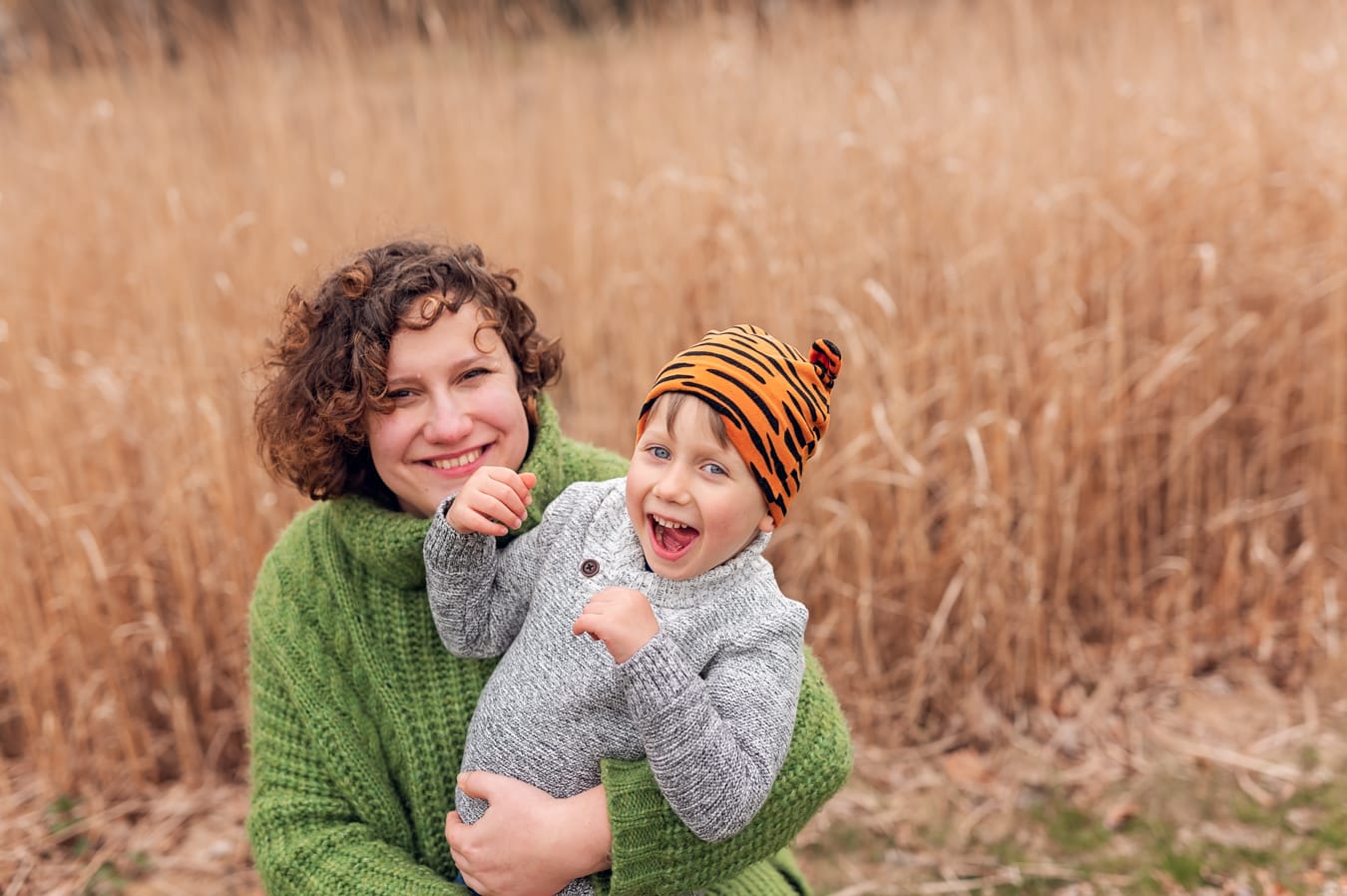 Naturalna sesja ciążowa w plenerze Trójmiasto