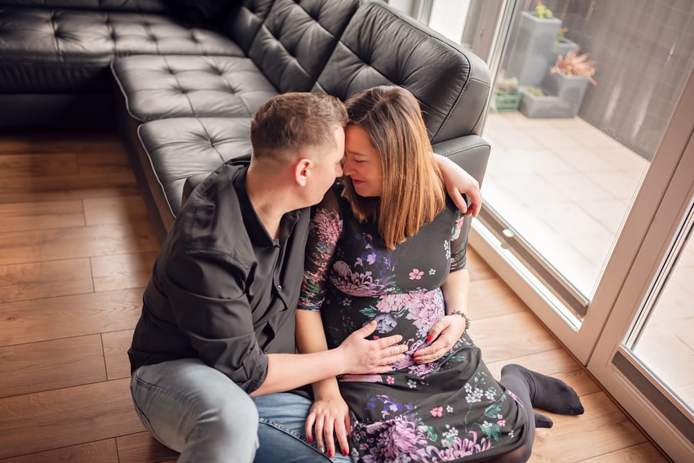 Kiedy zrobić sesję ciążową para w domu Gdańsk