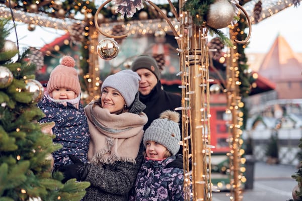 Sesja świąteczna na Jarmarku Bożonarodzeniowym rodzina na Starym Mieście Gdańsk